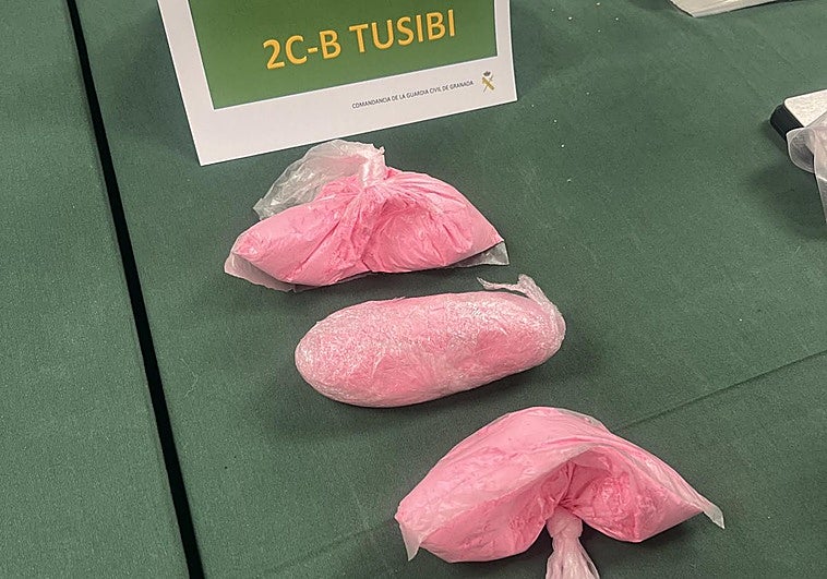Así preparaba la cocaína rosa el grupo criminal desarticulado en Loja
